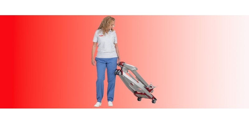 Folding travel hoist from Molift