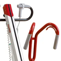 Molift Quick Raiser 1 with V-shape arm close-up